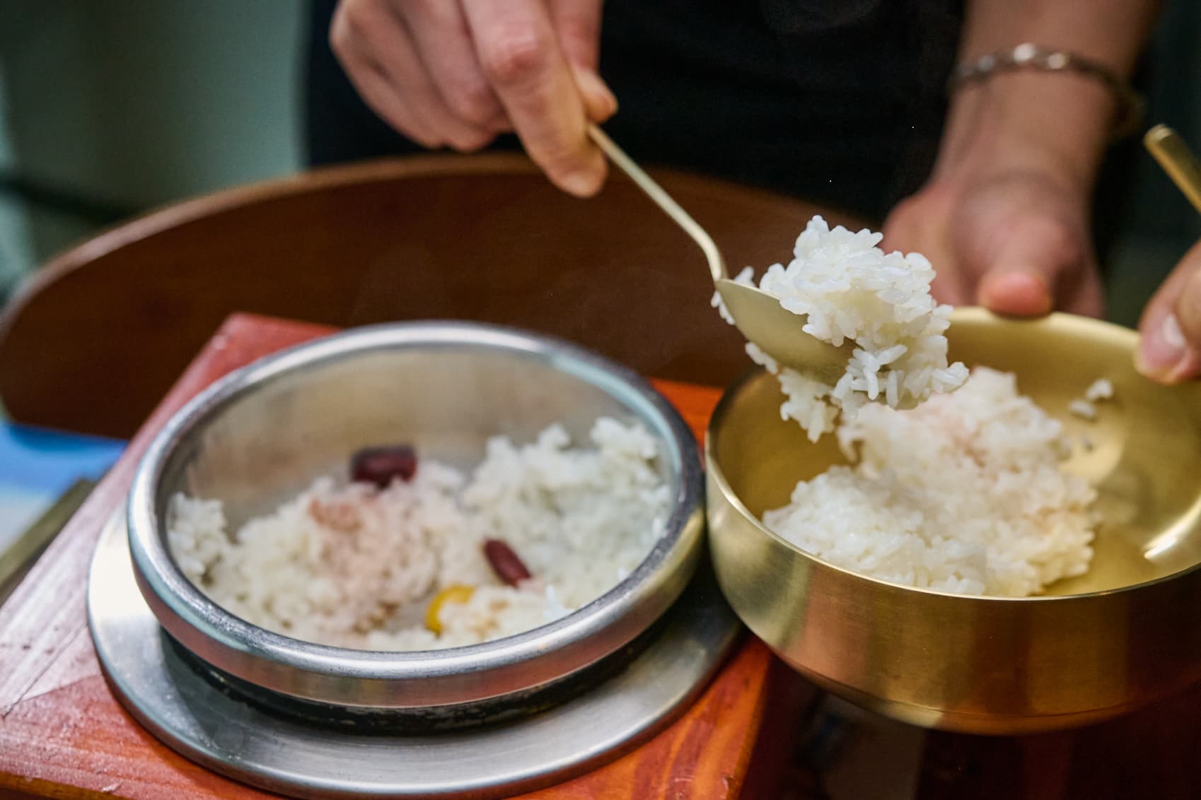 백미솥밥